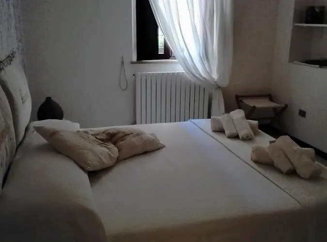 Bed & Breakfast Il Vicolo Di Ripa 3*